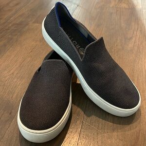 Rothy’s Original Slip On Sneaker Size 8 Grey